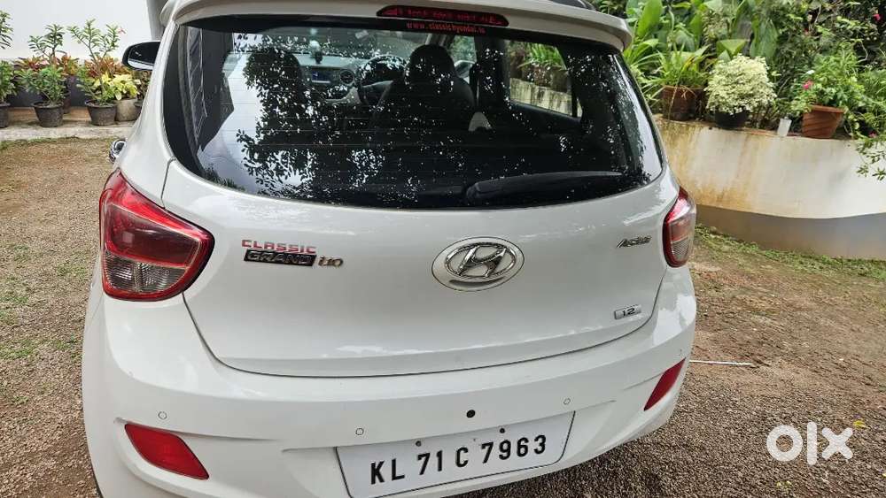 Hyundai Grand I10 Asta 2016 Petrol