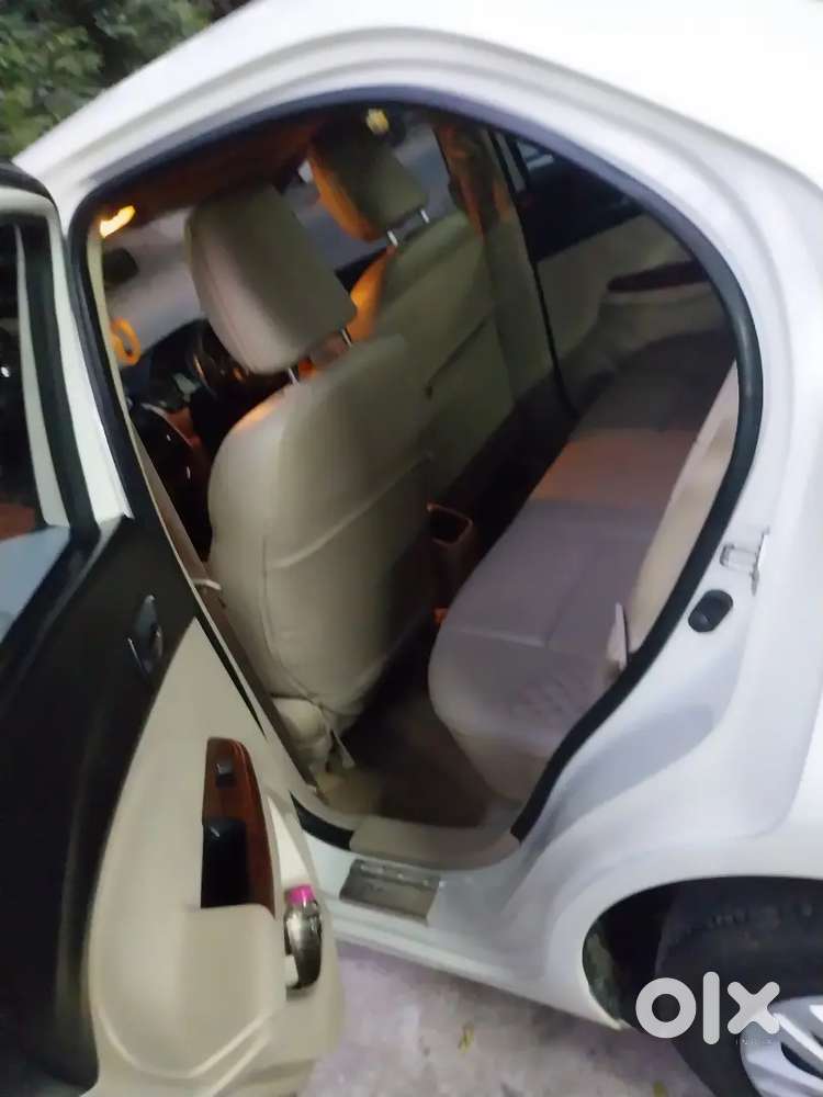 Maruti Suzuki Dzire 2017 Petrol Manual