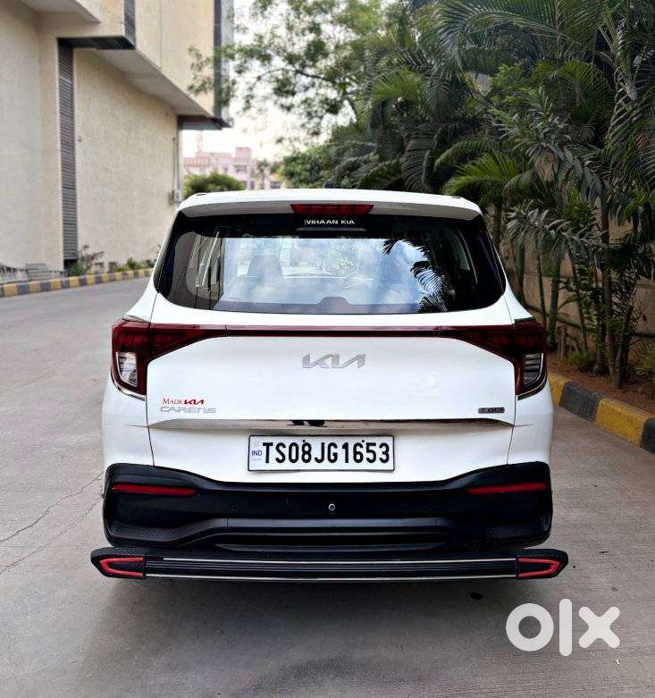 Kia Carens 1.4 Premium Turbo 7 Str, 2022, Petrol