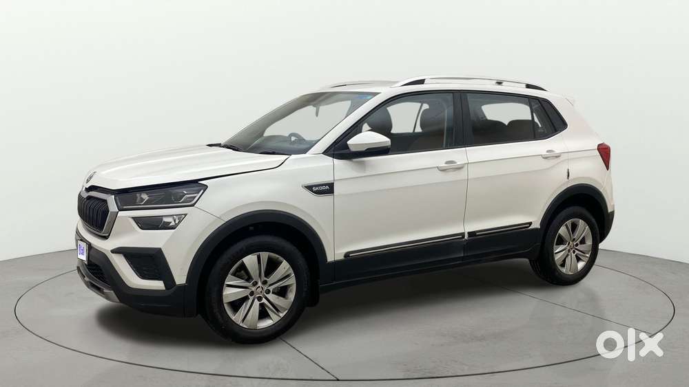 Skoda Kushaq 1.0 Tsi Ambition, 2022, Petrol