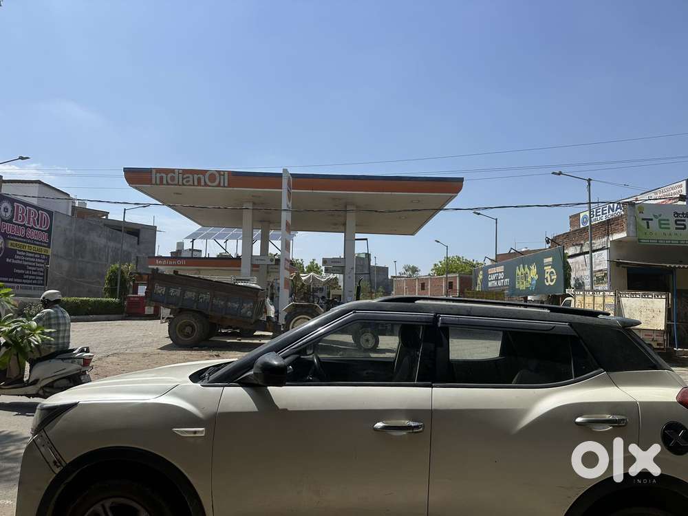 Mahindra Xuv300 W6 Diesel, 2021, Diesel
