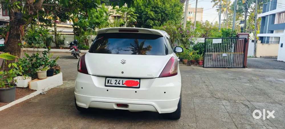 Maruti Suzuki Swift 2016