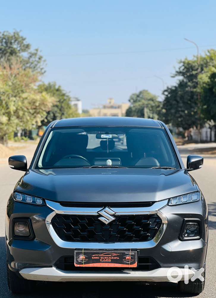 Maruti Suzuki Grand Vitara 1.5 Delta Smart Hybrid At, 2023, Petrol