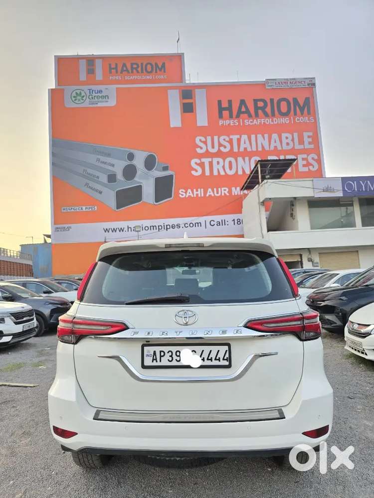 Toyota Fortuner 2022 Diesel 113000 Km Driven