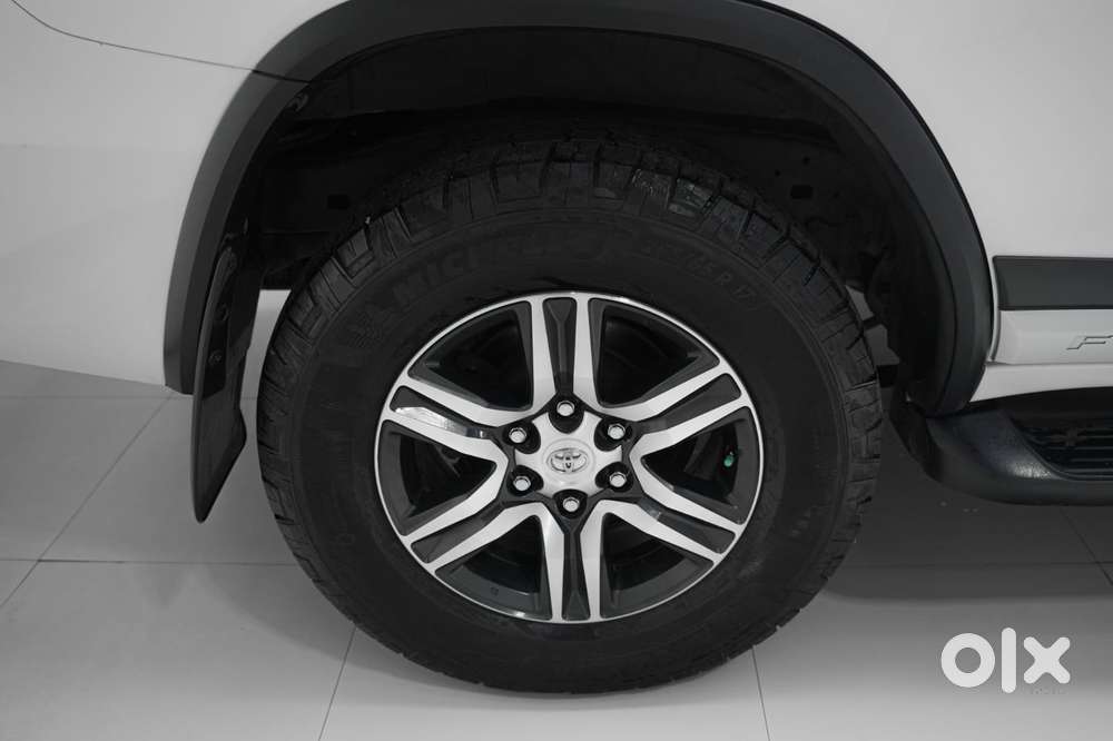 Toyota Fortuner 4x2 Mt 2.8 Diesel, 2022, Diesel