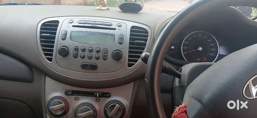 Hyundai I10 2011 Cng & Hybrids Well Maintained