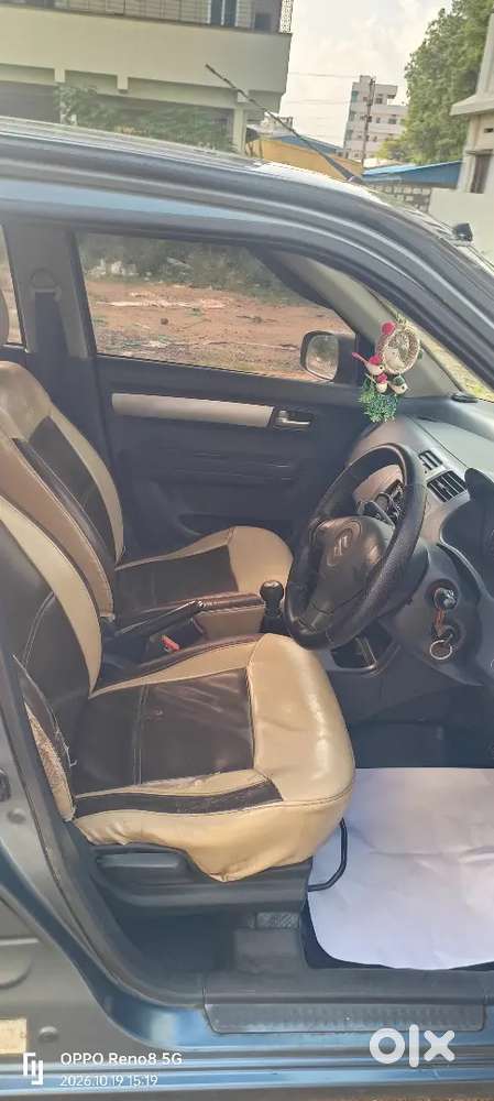 Swift Maruti Suzuki 2011 Model
