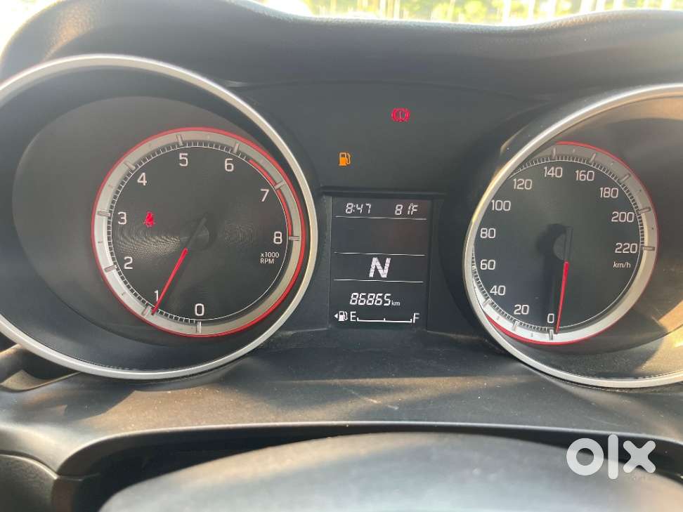 Maruti Suzuki Swift Amt Vxi, 2019, Petrol