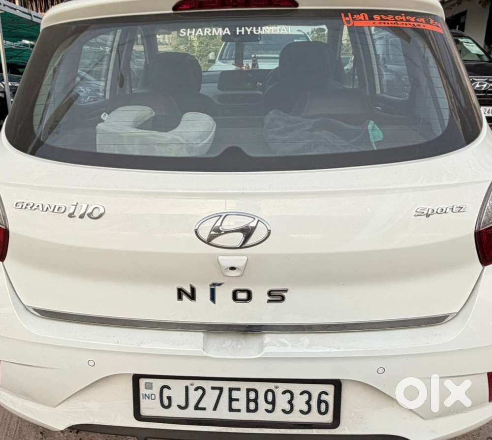Hyundai Grand I10 Nios Amt Sportz, 2023, Petrol