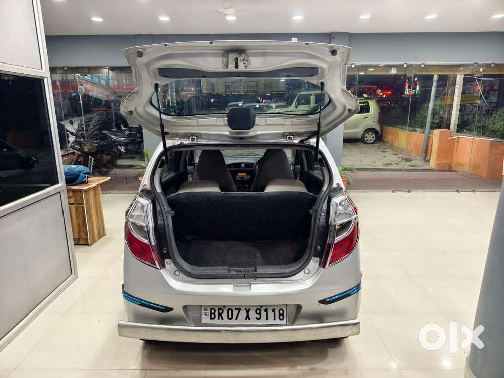 Maruti Suzuki Alto K10 1.0 Vxi, 2016, Petrol