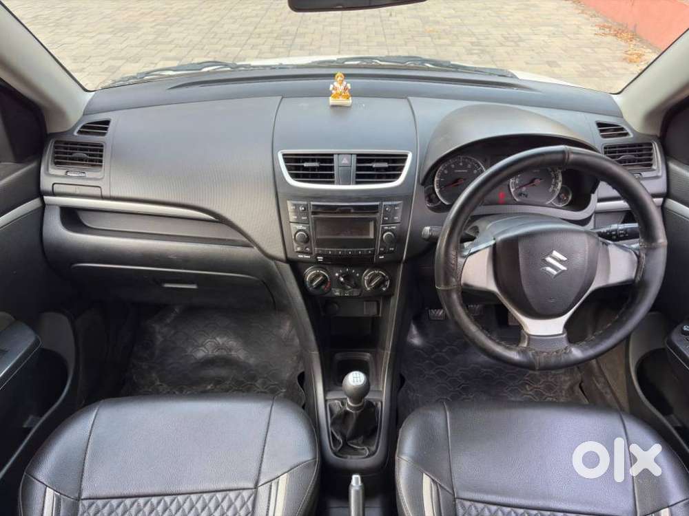 Maruti Suzuki Swift Vxi + Manual, 2015, Petrol