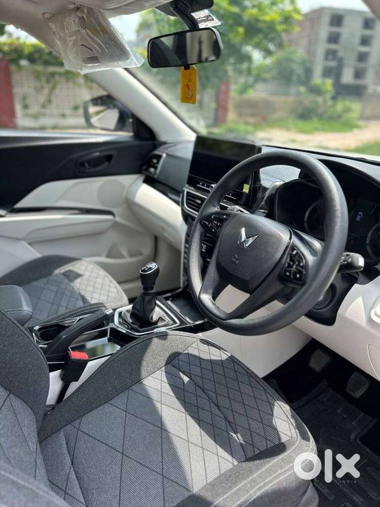 Mahindra Xuv 3xo Mx3, 2024, Diesel