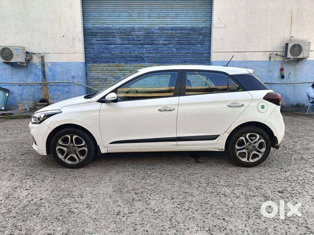 Hyundai I20 Asta (o) 1.2 Mt, 2019, Petrol