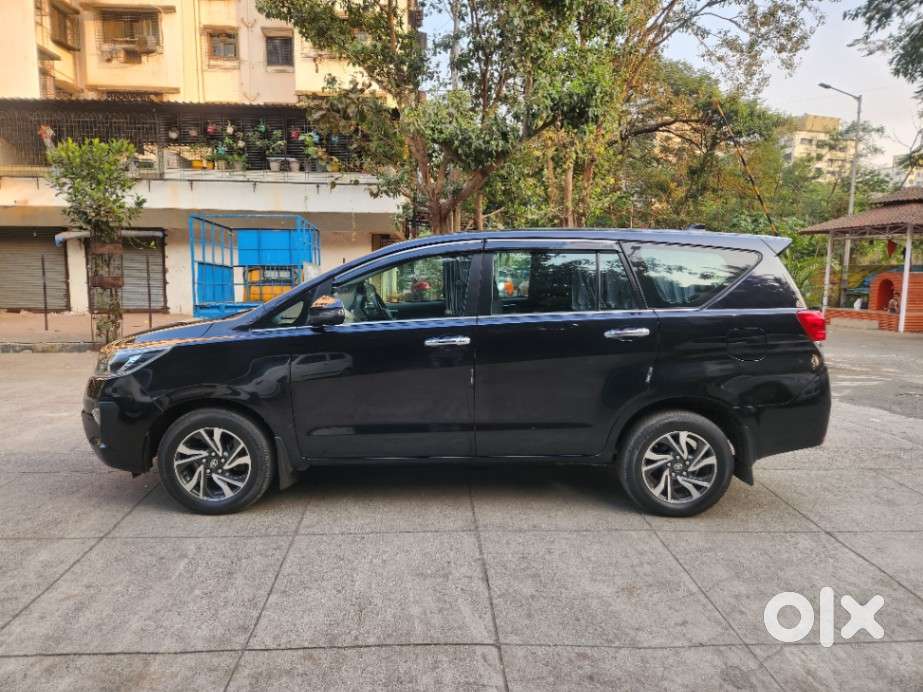 Toyota Innova Crysta 2.4 V 8 Str, 2021, Diesel