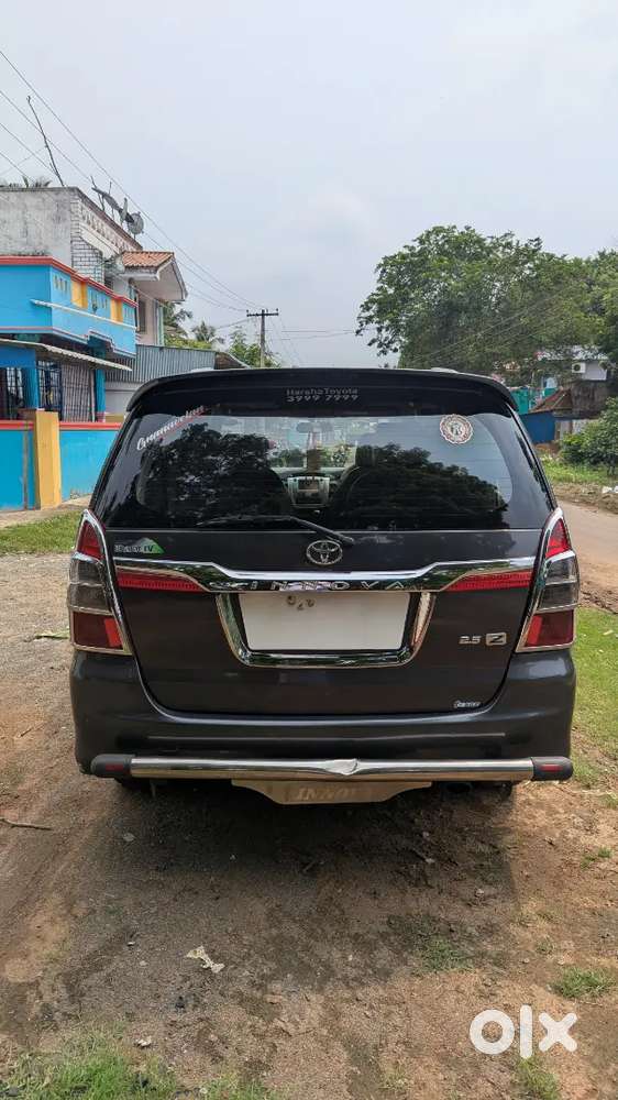 Toyota Innova