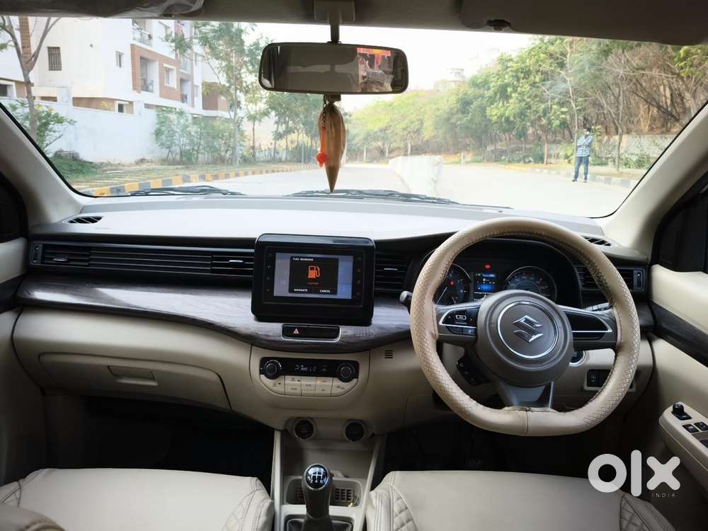 Maruti Suzuki Ertiga 1.5 Zxi Plus Shvs, 2022, Petrol