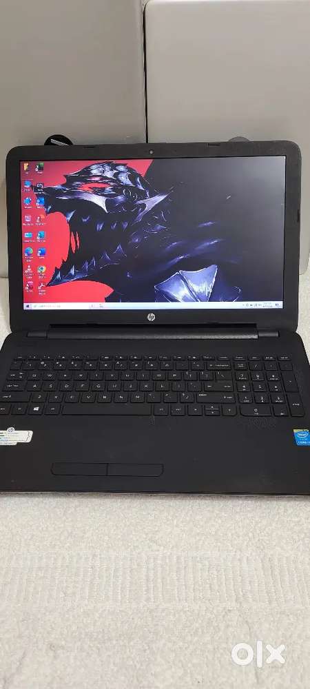 i3, 8gb ram, 128gb ssd + 1000gb hard-disk