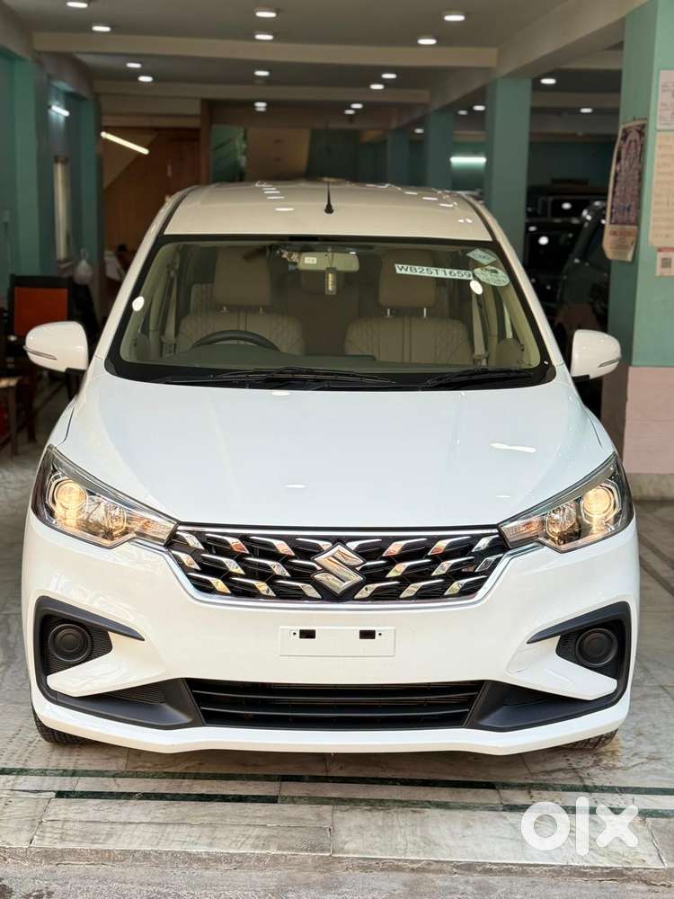 Maruti Suzuki Ertiga Vxi (o) Cng, 2025, Petrol