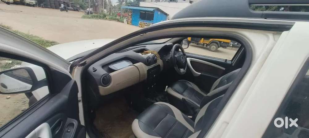 Renault Duster 2012 Diesel 250000 Km Driven