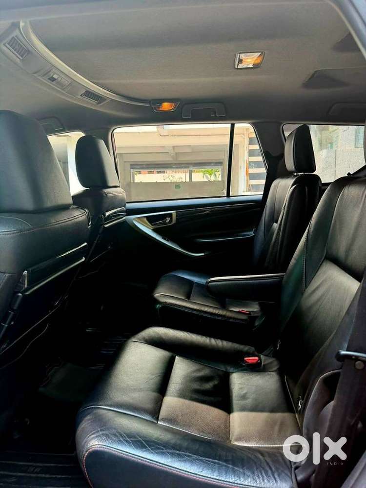 Toyota Innova Crysta 2.8 Touring Sport Diesel At, 2017, Diesel