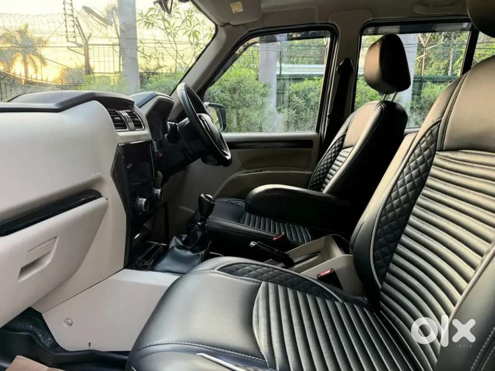 Mahindra Scorpio Classic 2023