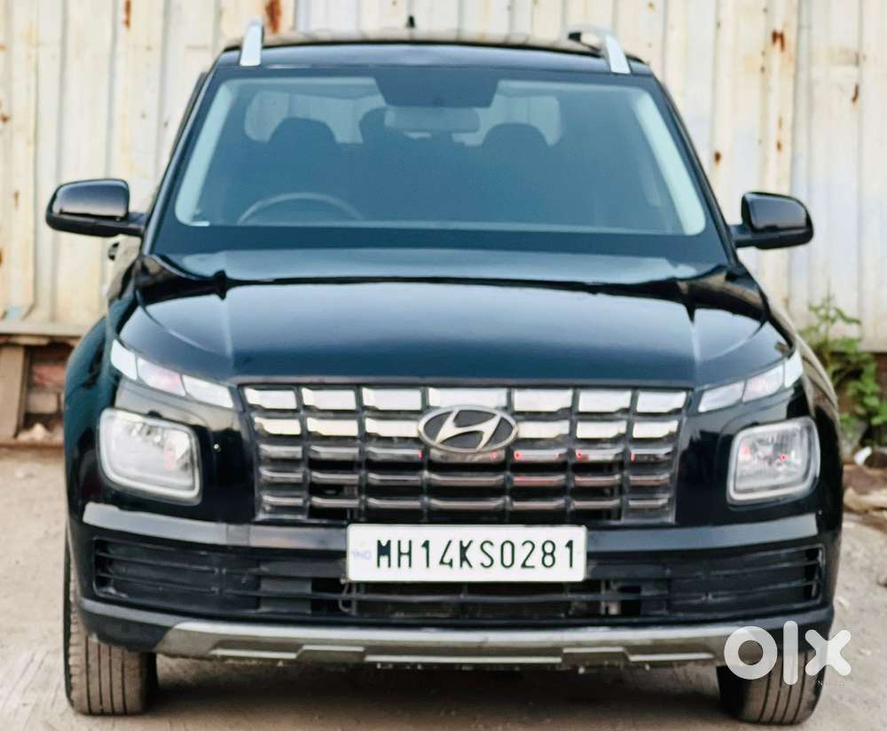 Hyundai Venue, 2023, Petrol