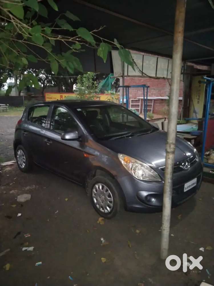 Petrol Cng Entry Nhi Gadi Tip Top Condition