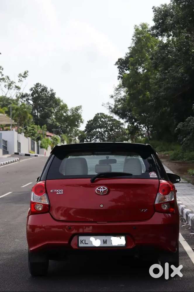 Toyota Etios Liva 2018 Petrol 32332 Km Driven