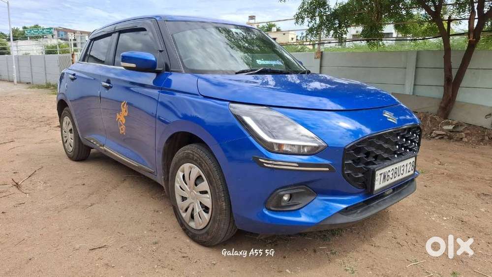 Maruti Suzuki New-gen Swift Vxi, 2025, Petrol