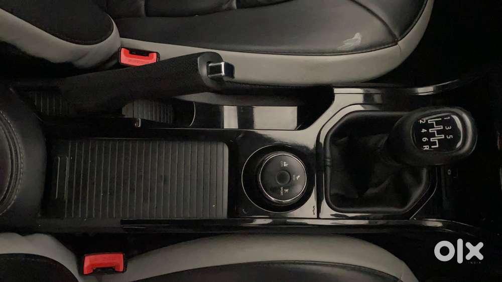 Tata Nexon 1.5 Revotorq Xz Plus Hs Dark Edition, 2022, Petrol