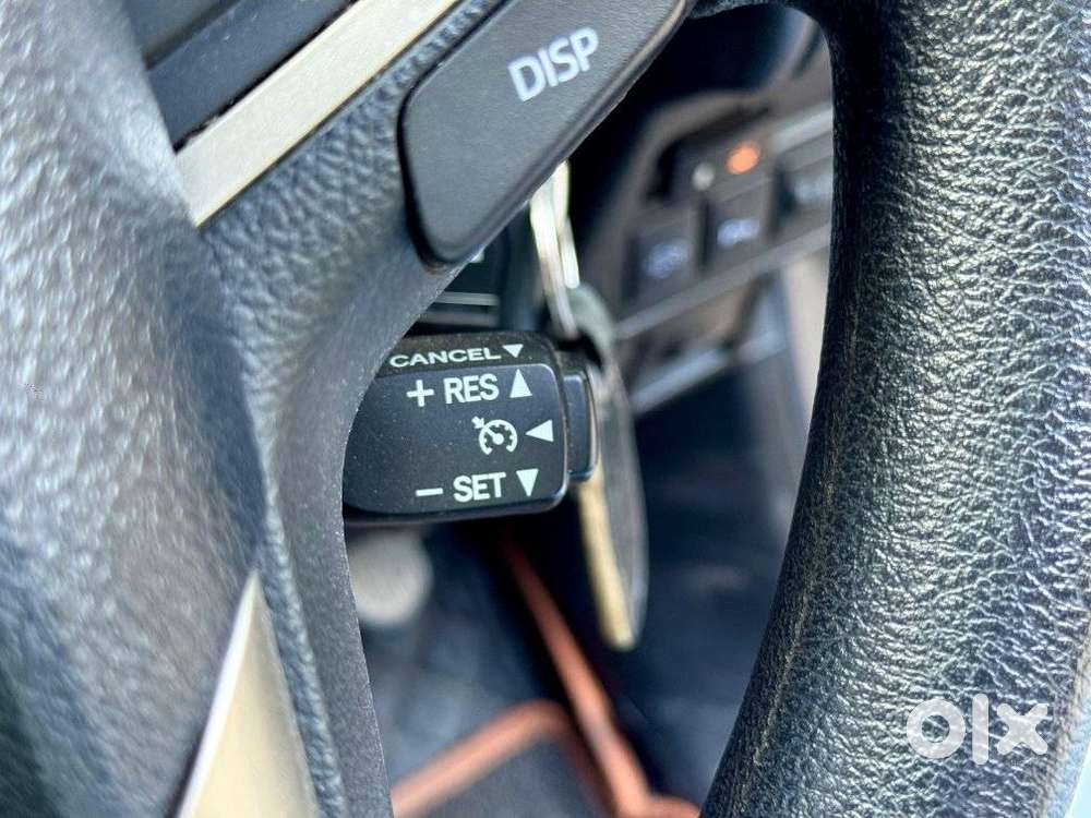 Toyota Innova Crysta [2016-2020] 2.4 Gx At 7 Str, 2022, Diesel