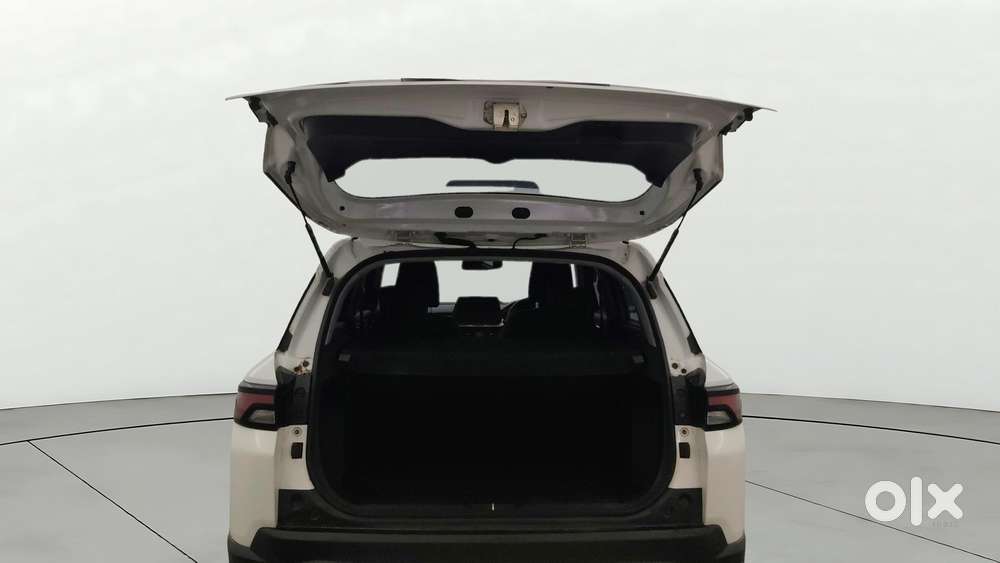 Maruti Suzuki Vitara Brezza 1.5 Zxi Plus, 2022, Petrol