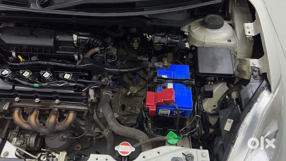 Maruti Suzuki Dzire 1.2 Vxi, 2019, Petrol