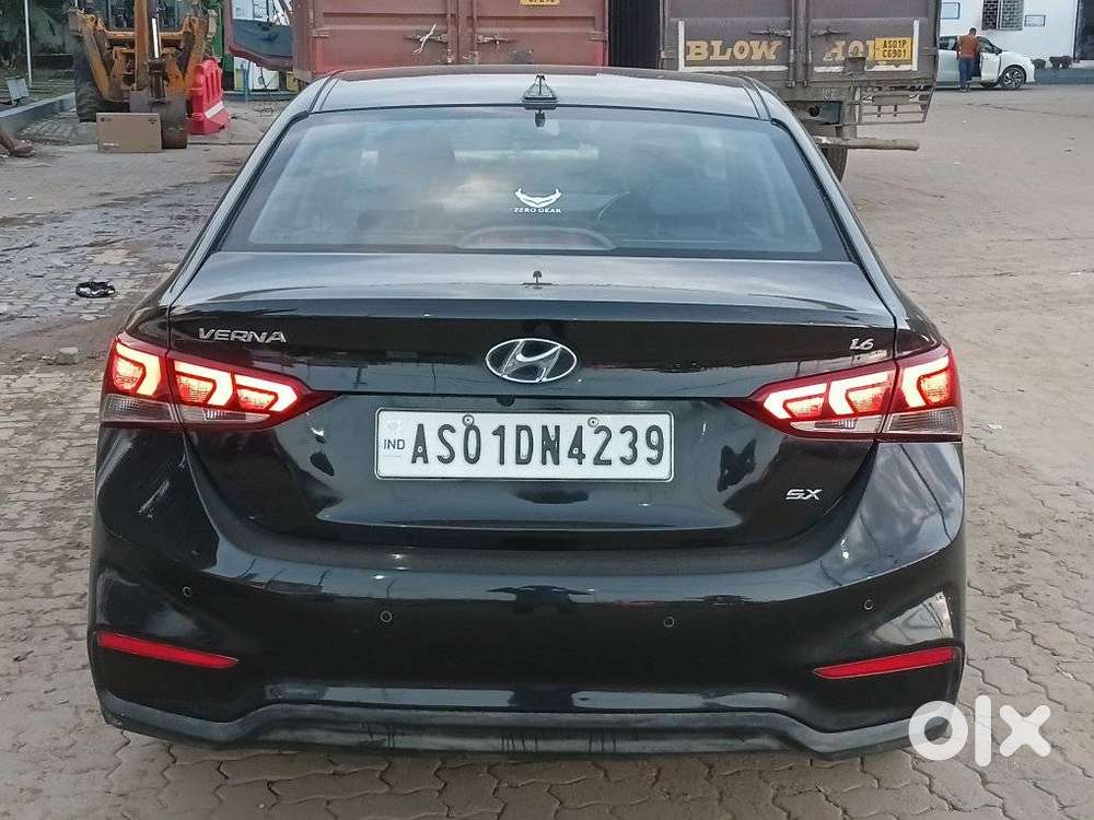 Hyundai Verna 1.6 Crdi At Sx, 2017, Diesel