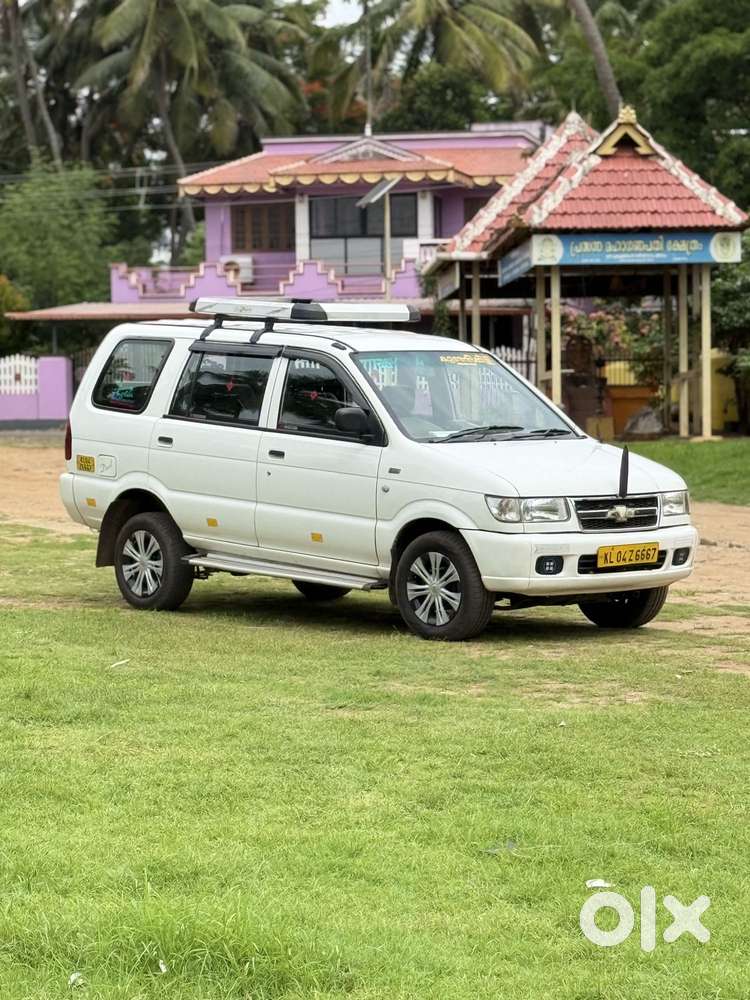 Chevrolet Tavera Neo Ls B3 - 7 Seats Bsiii, 2010, Diesel