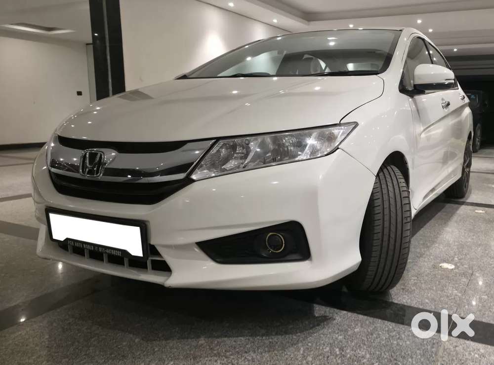 Honda City 1.5 V 4th Gen I-vtec Mt, 2015, Petrol