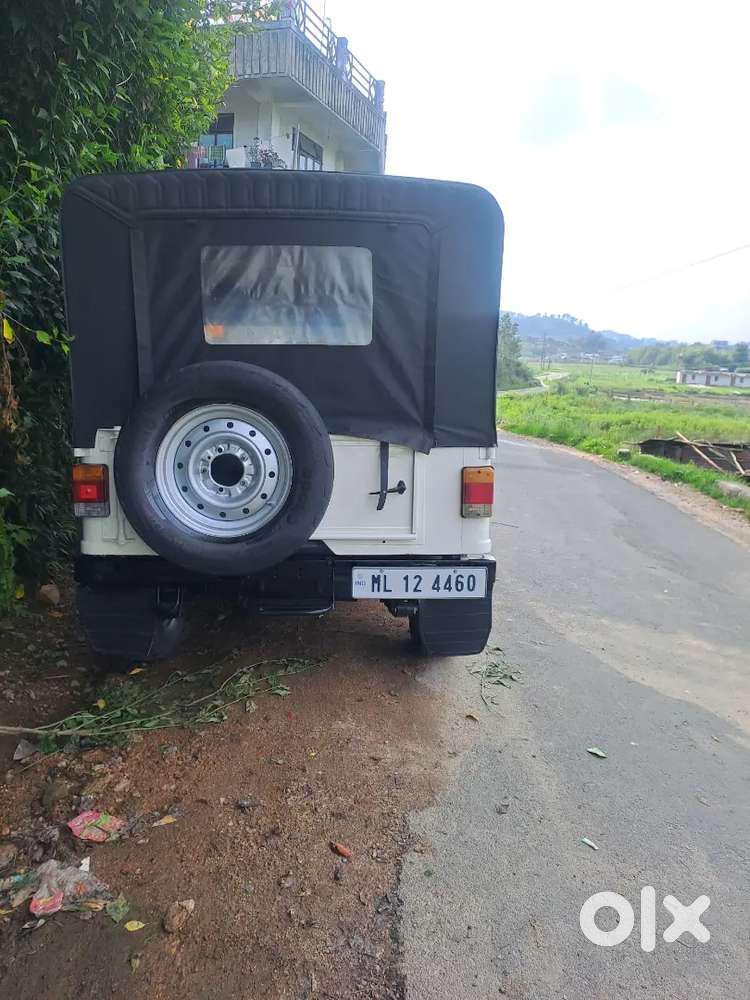 Thar  Turbo 400000 Best Condition