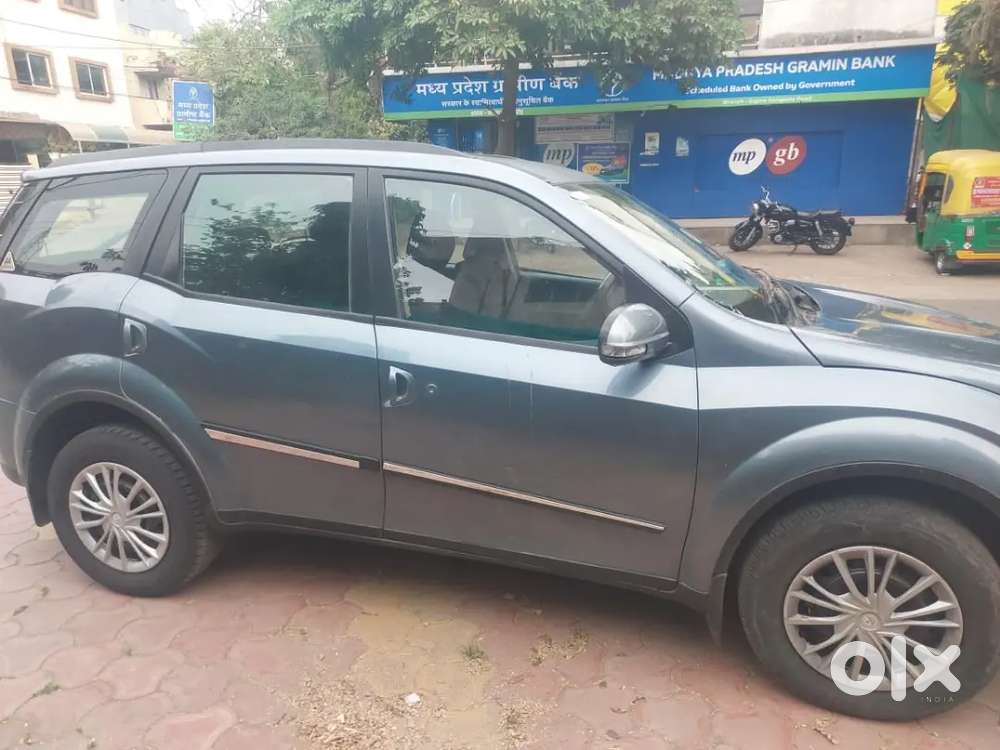 Mahindra Xuv500 2014 Diesel 85000 Km Driven