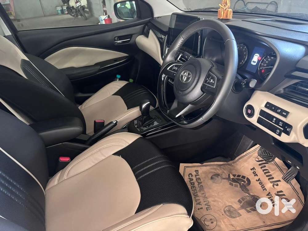 Toyoto Glanza V Amt (top Model) -2025  18000km  Excellent Condition