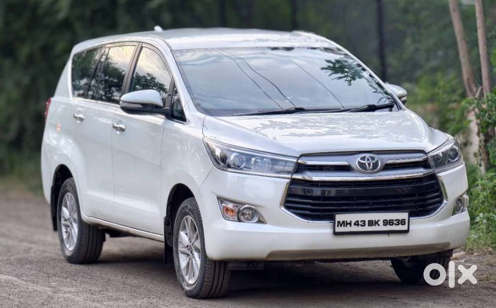 Toyota Innova Crysta 2.4 V 8 Str, 2017, Diesel