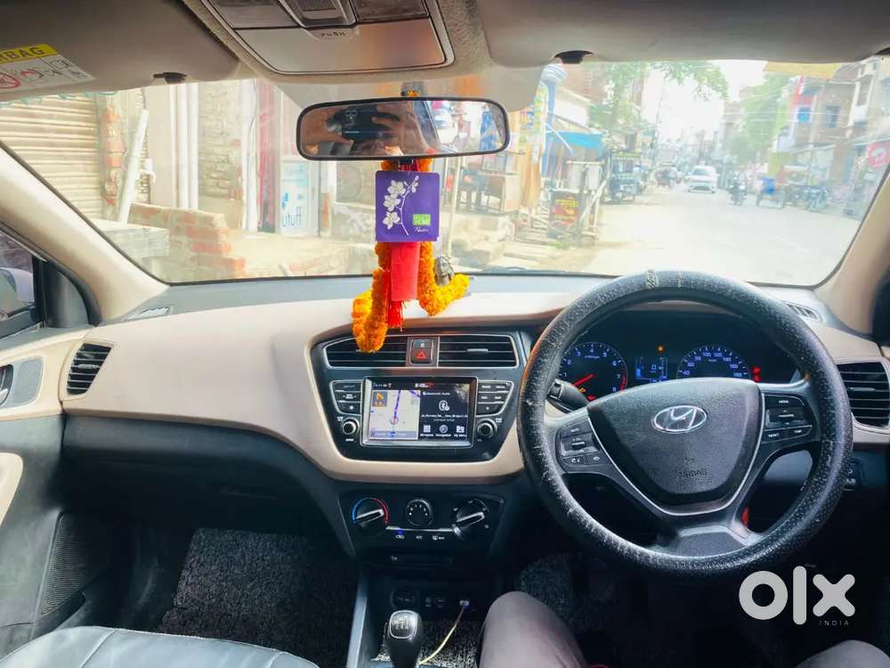 Hyundai New I20 2020 Petrol 70000 Km Driven