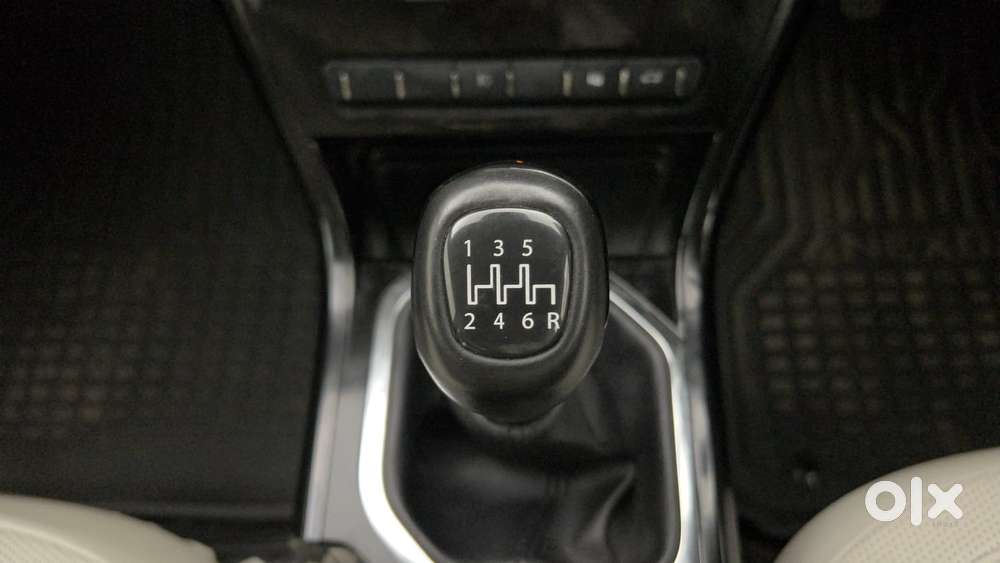 Tata Nexon Xz Plus Luxs, 2023, Petrol