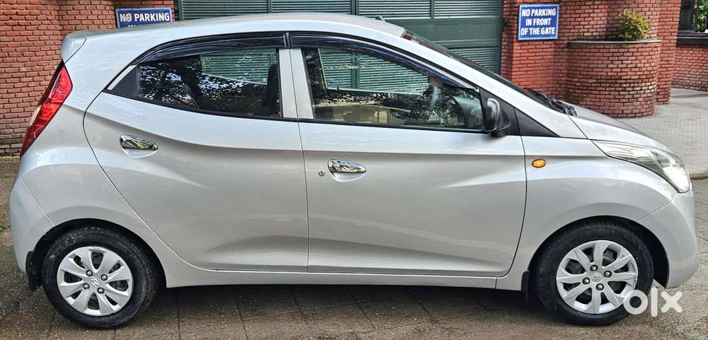 Hyundai Eon Magna +, 2015, Petrol