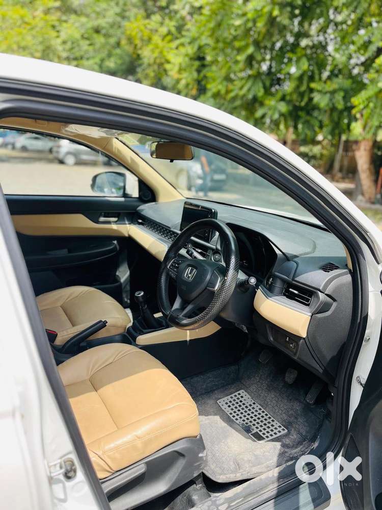 Honda Amaze, 2025, Petrol
