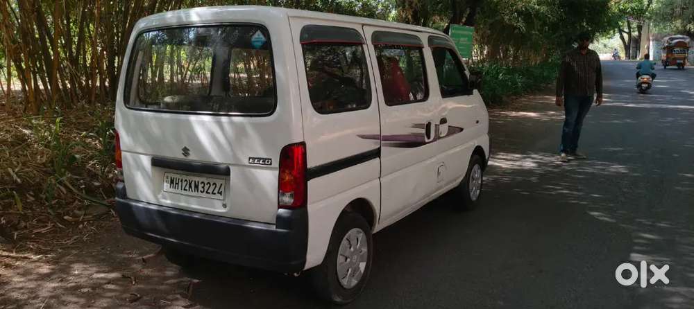 Maruti Suzuki Eeco 2015 Petro+cng  65000 Km Drive Excellent Condition