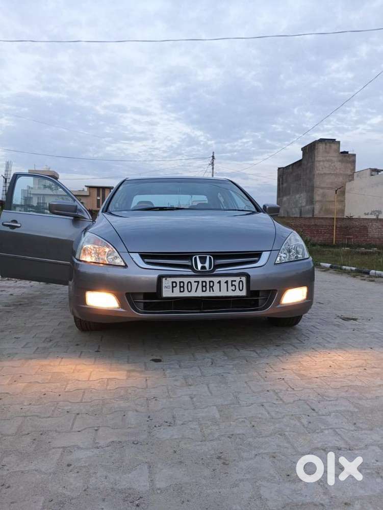 Honda Car Manual 2004