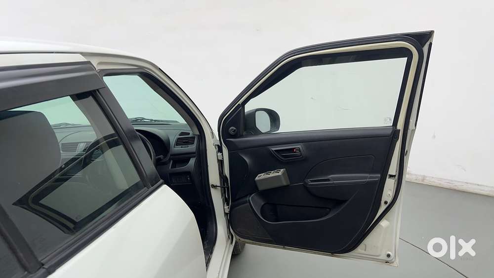 Maruti Suzuki Swift 1.3 Lxi, 2013, Petrol