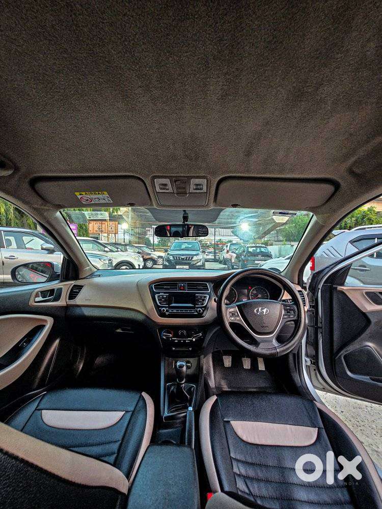 Hyundai I20 Sportz 1.2 Bs-iv, 2018, Petrol