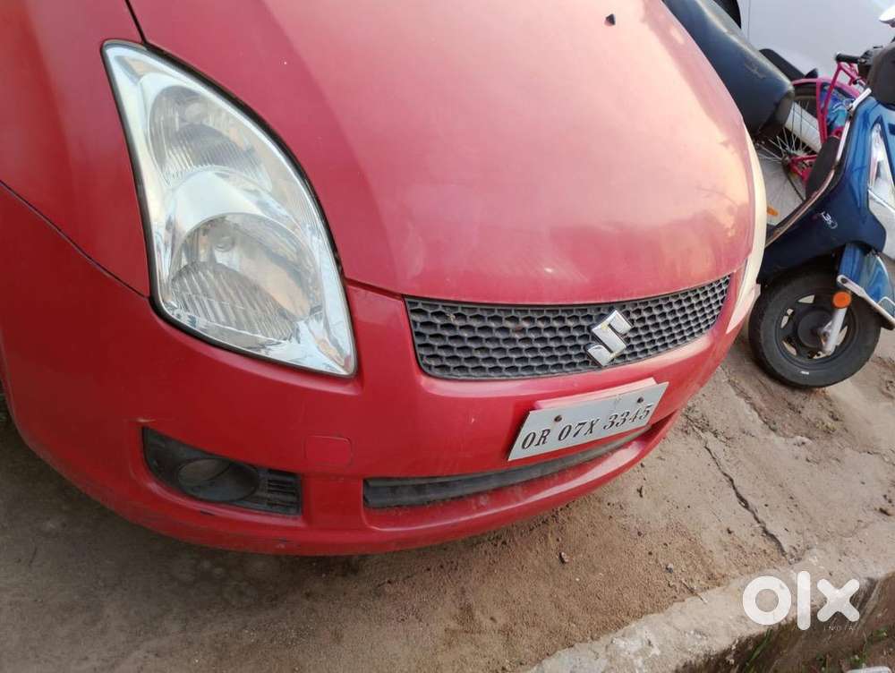 Maruti Suzuki Swift 2012 Petrol Well Maintained