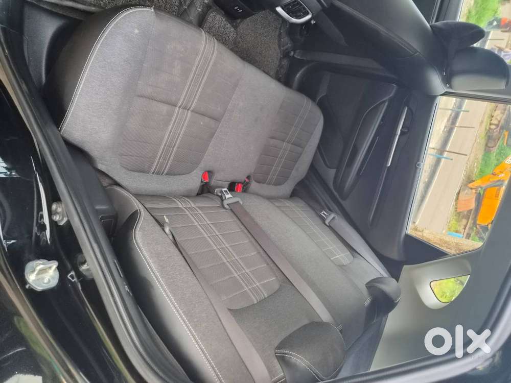Kia Sonet 2024 Petrol Well Maintained